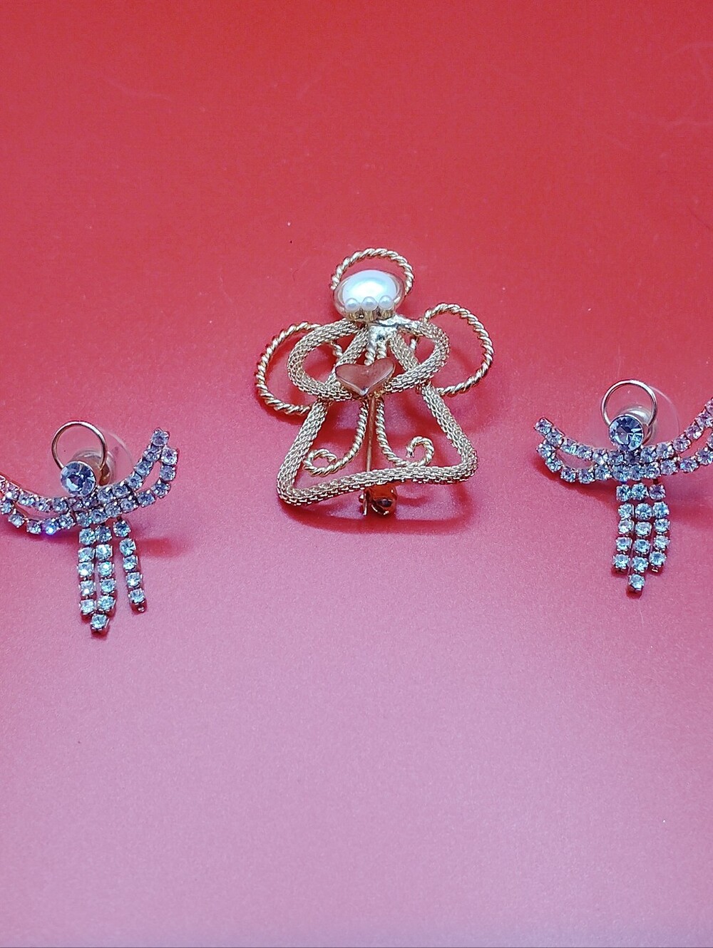 Vintage Gold-Tone Angel Brooch with Pearl Accent and Clear Crystal Earrings Set